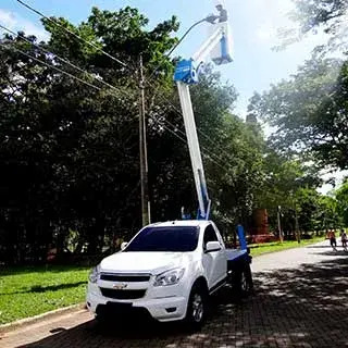 Plataforma Articulada Embarcada