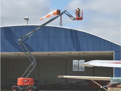 Plataforma Elevatória em Cerquilho: guia completo para uma escolha segura e eficiente